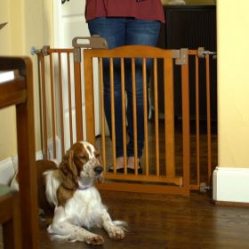 One-Touch Gate II in Brown - Stylish & Hassle-Free Pet Gate